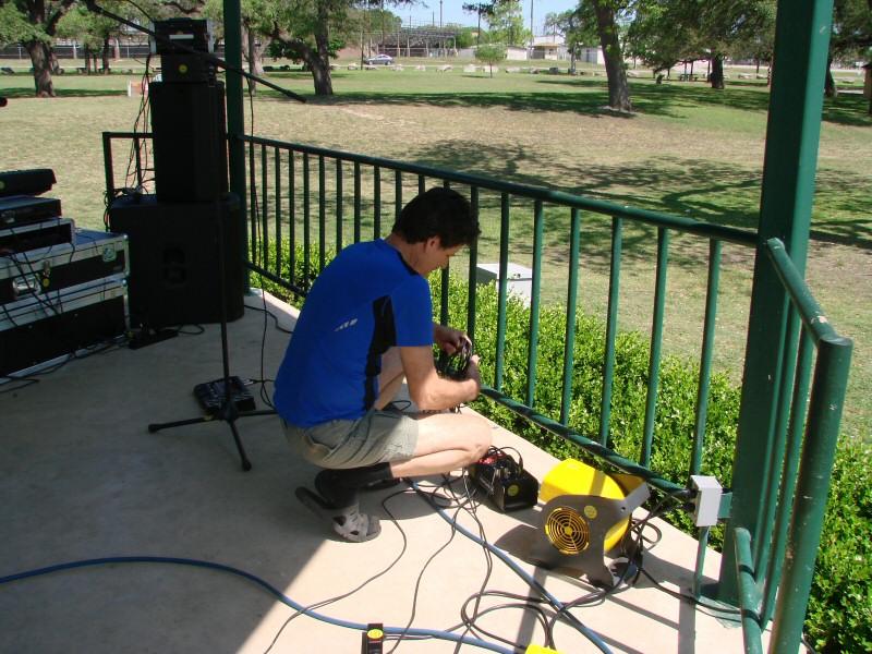 2013-04-28_SanGabrielPark29gettingready (188K)