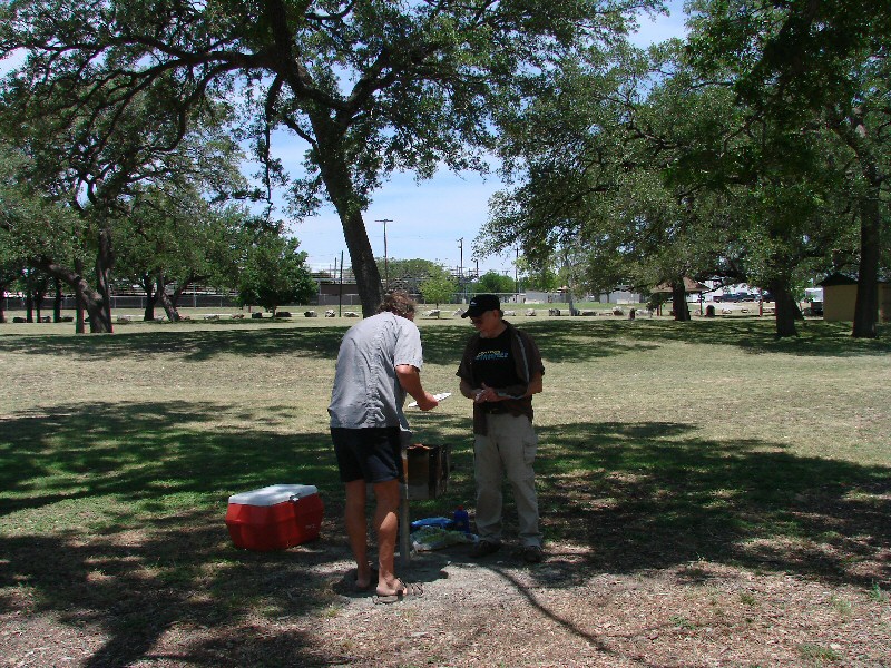 2013-06-08_SanGabrielPark-johnandterry (261K)